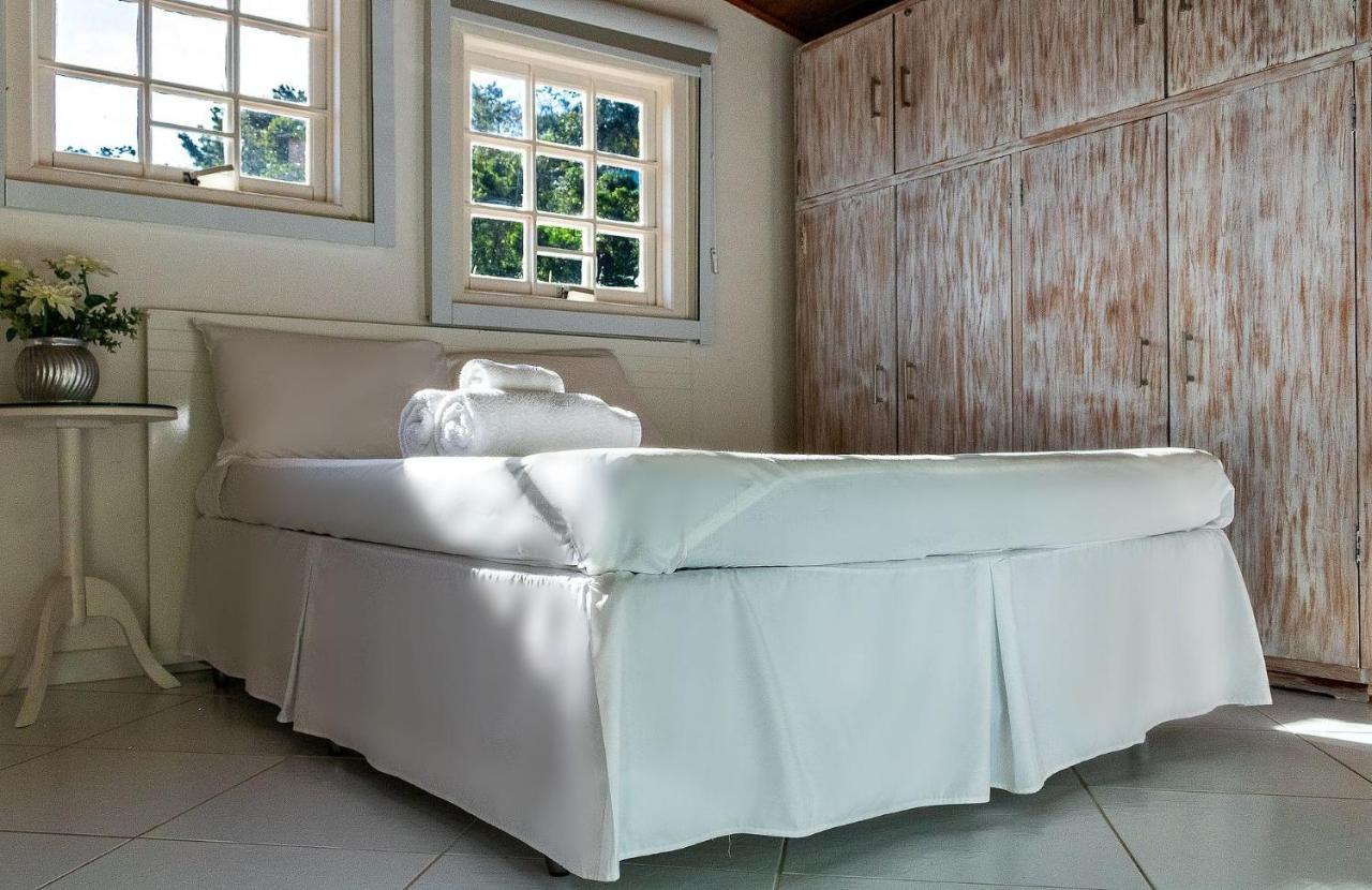 Casas Com Jacuzzi E Churrasqueira A 500 Metros Da Praia Do Pereque Na 일랴벨라 외부 사진