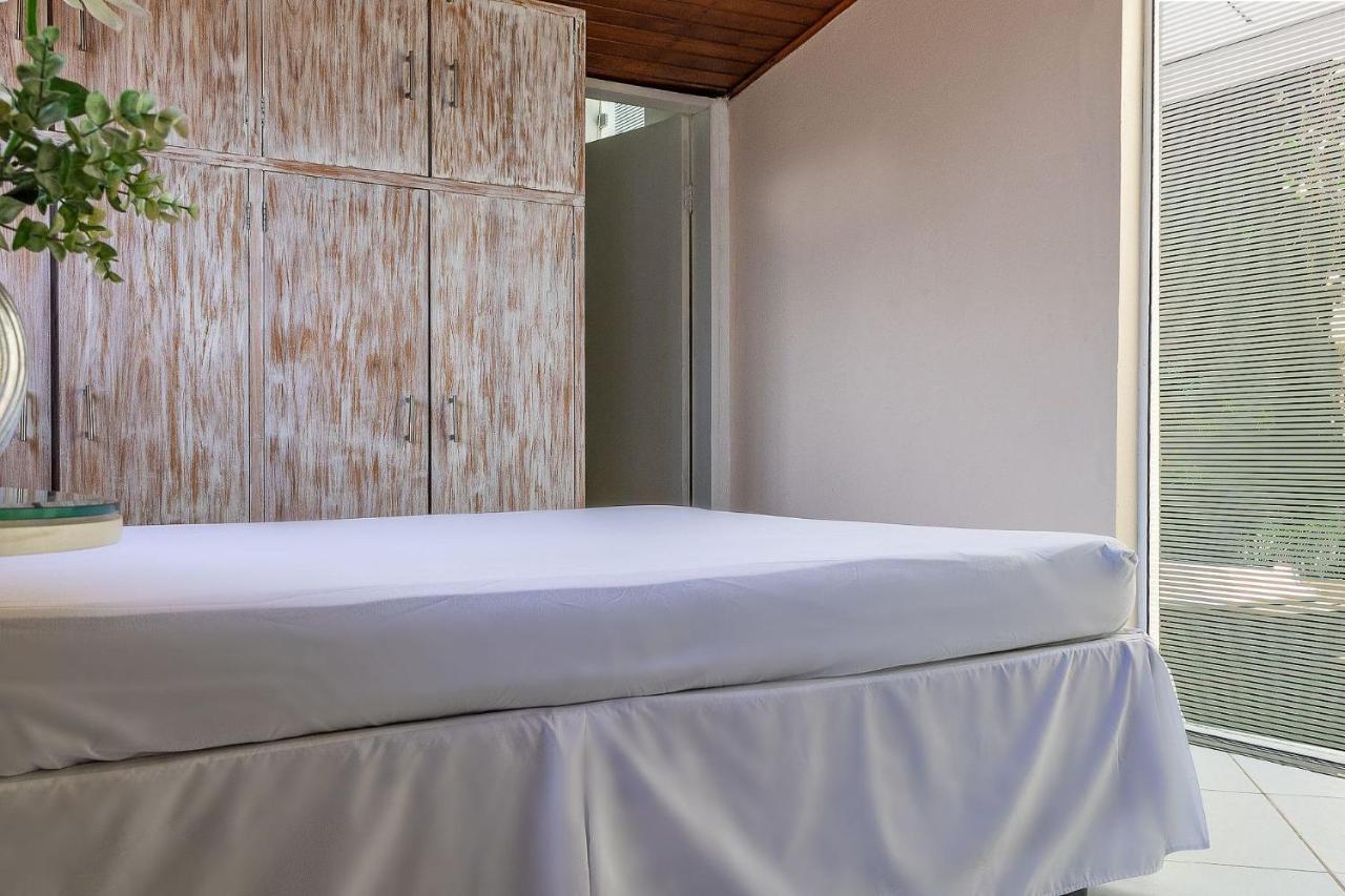 Casas Com Jacuzzi E Churrasqueira A 500 Metros Da Praia Do Pereque Na 일랴벨라 외부 사진